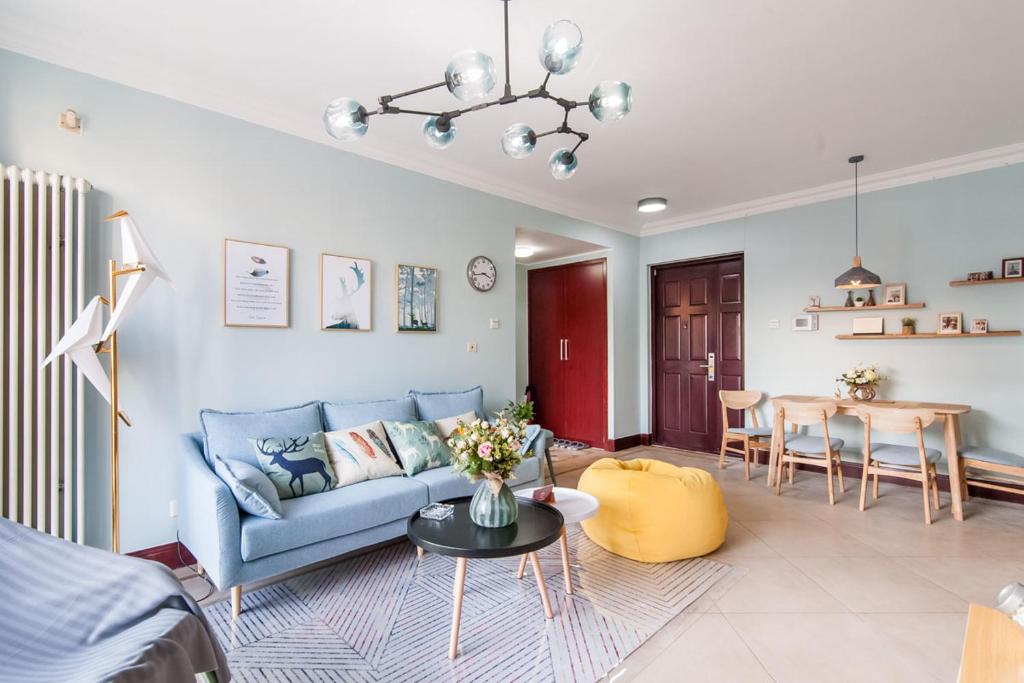 로컬 아파트먼트 인테리어