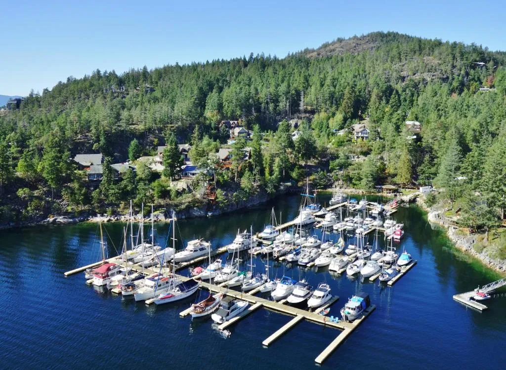 Pender Harbour Resort & Marina, hotel in Garden Bay