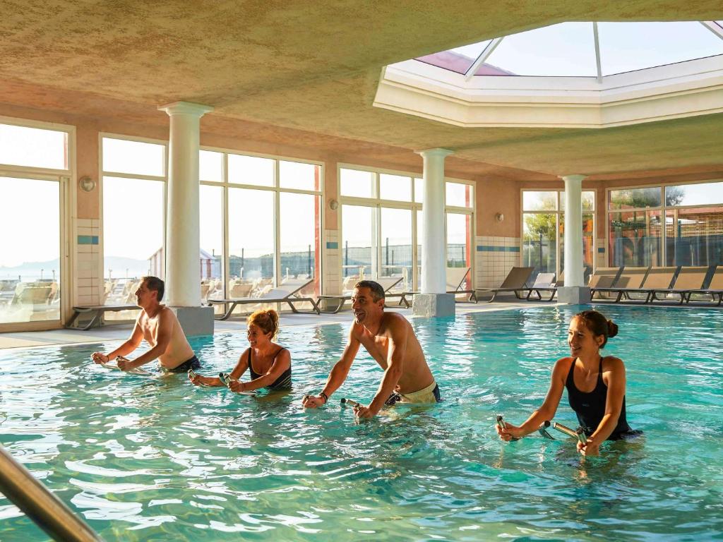 Hotel Ibis Spa Hyeres Hotel Ibis Spa Hyeres