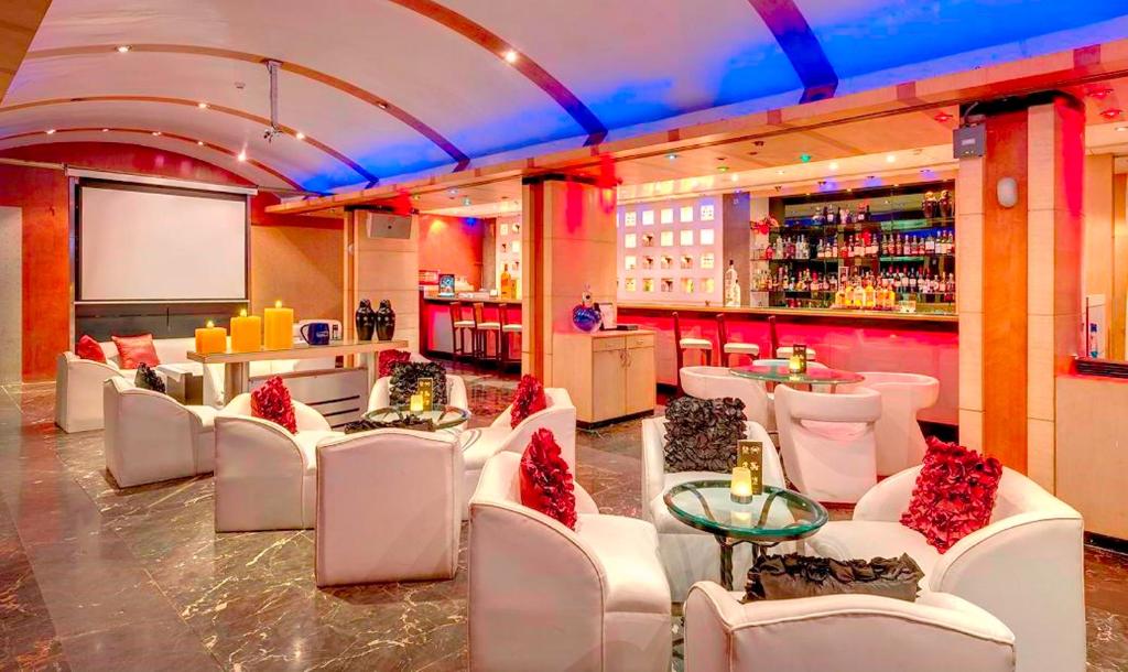 Pub/Lounge