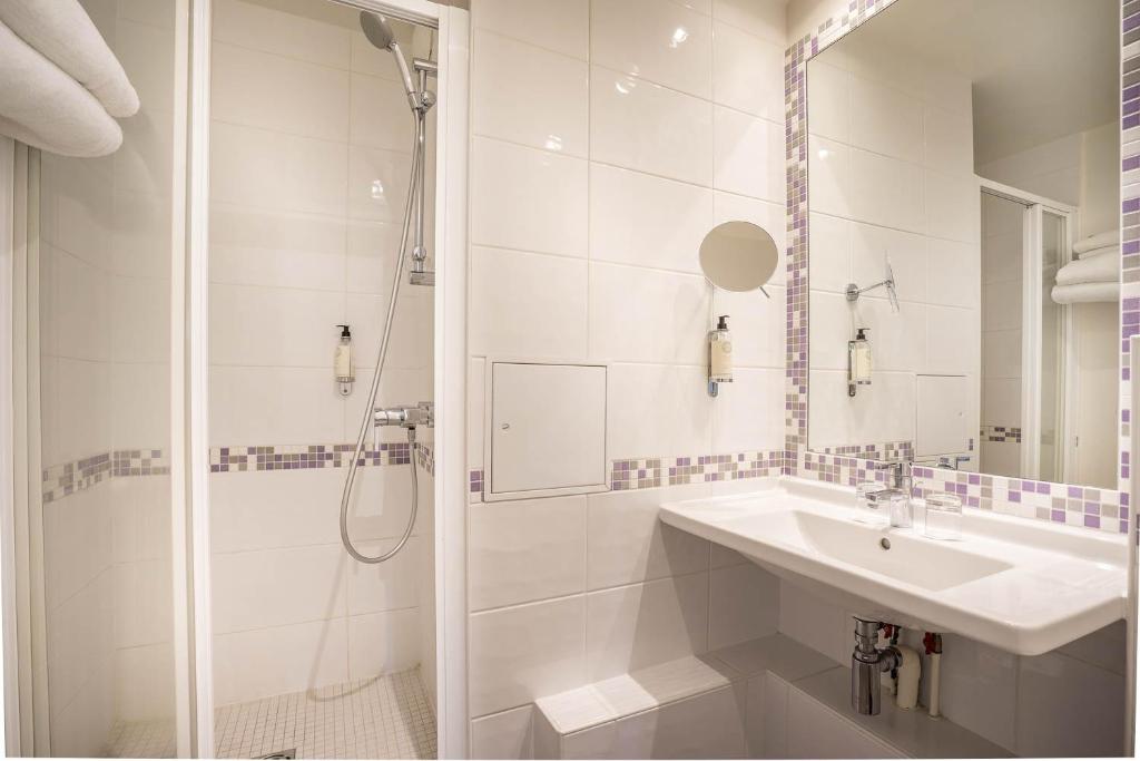 Best Western Plus Hostellerie Du Vallon photo