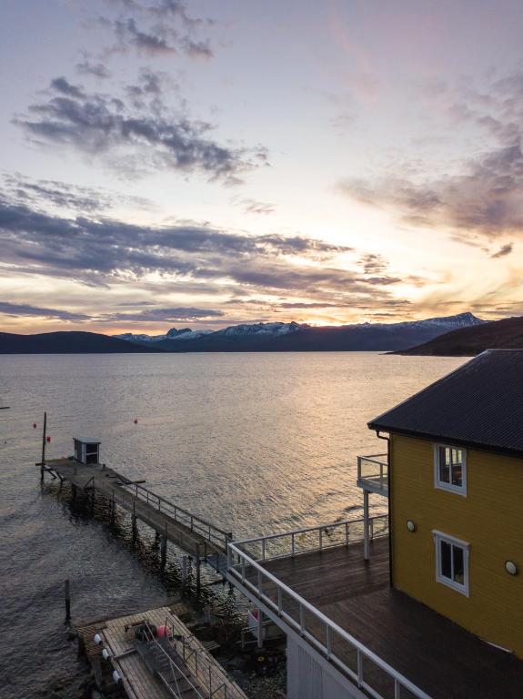 Buvik Sea Lodge photo