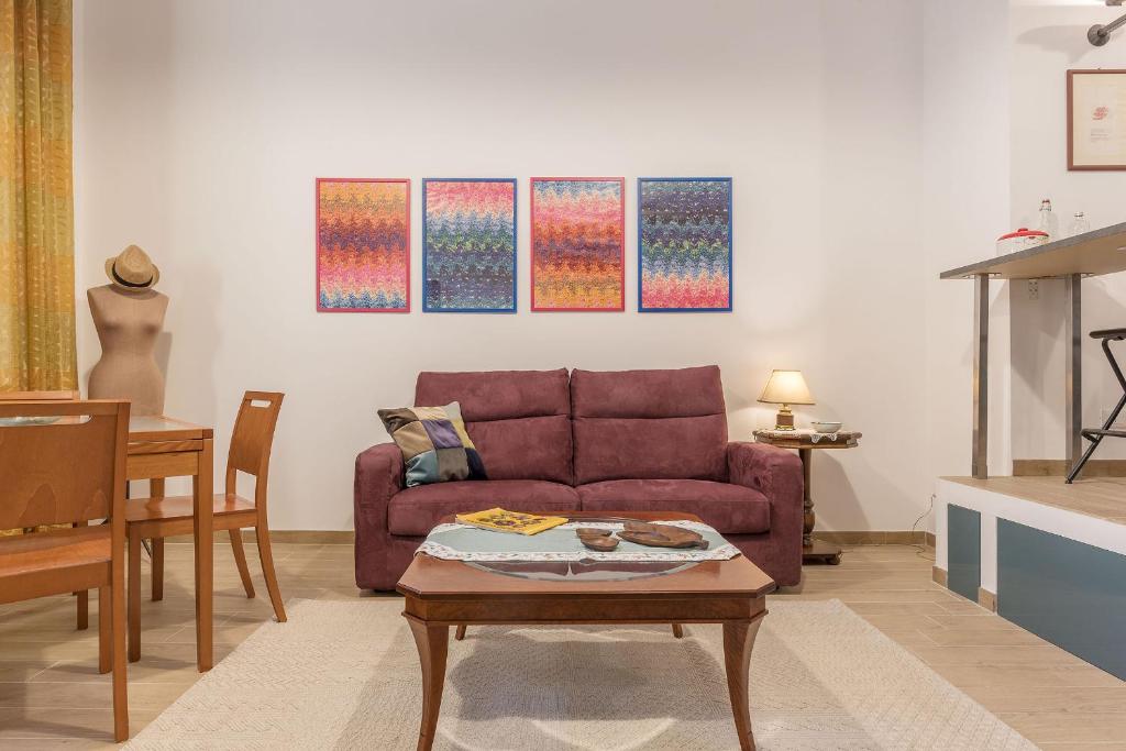 GuestHost - Monti Artistic Flat - 2