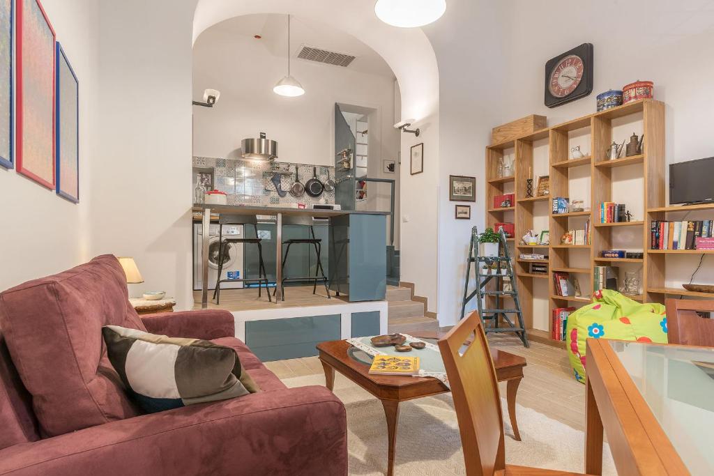 GuestHost - Monti Artistic Flat - 4