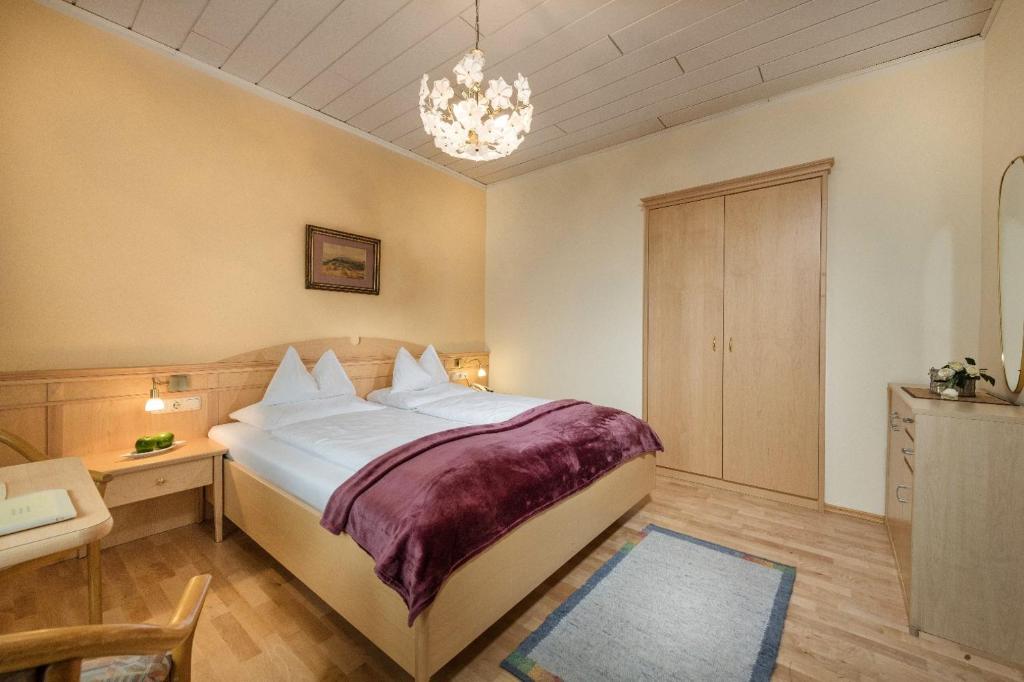 Hotel Alpenblick - 4