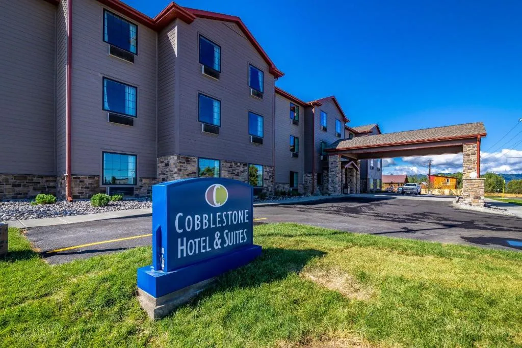 Cobblestone Hotel & Suites - Victor，位于维克托的酒店