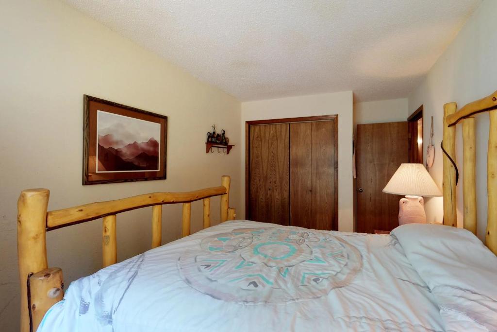 Gold Creek 304 photo