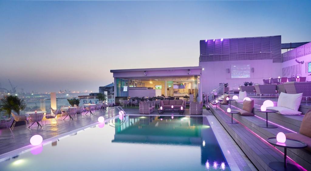 The Canvas Hotel Dubai – MGallery Photo 12