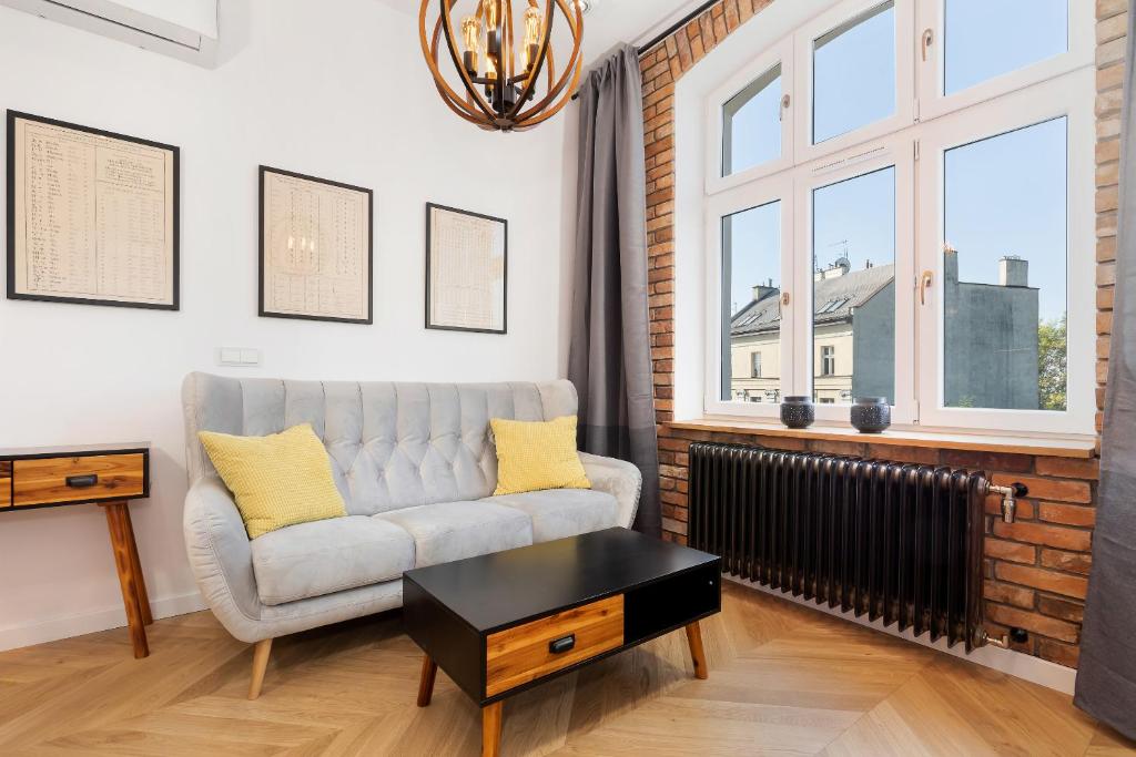 Apartments Starowislna Kazimierz Cracow by Renters — Hotel in Kraków