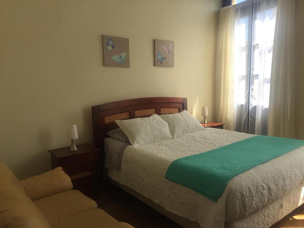 Hostal Rama &amp; CaStle — Hotel in Valparaiso