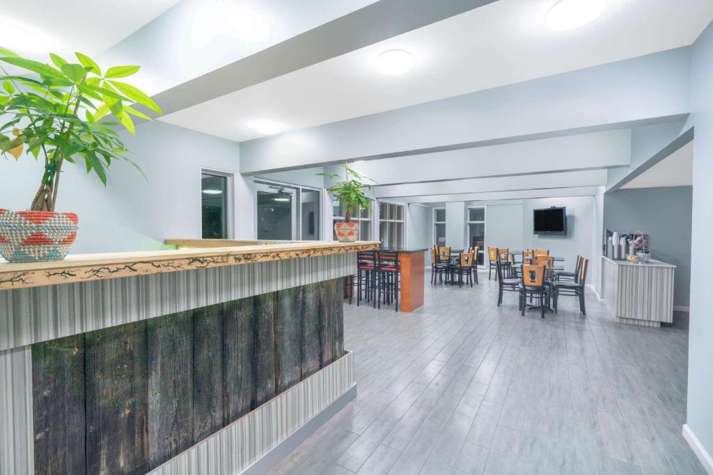 Lobby, Gatlinburg River Inn in Gatlinburg (TN)