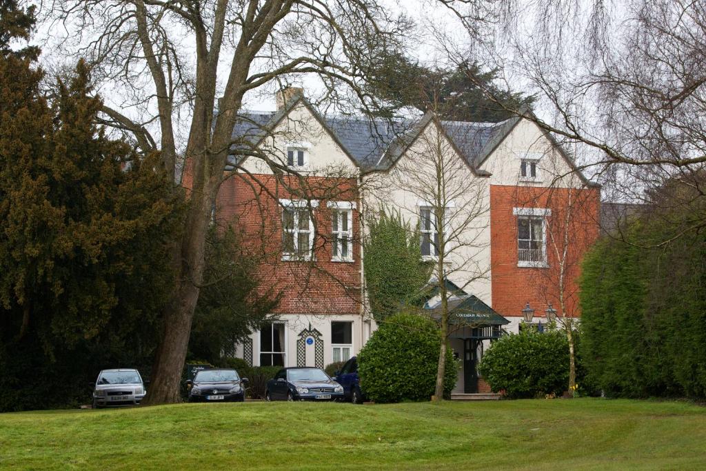 Entrance, Coulsdon Manor and Golf Club in London