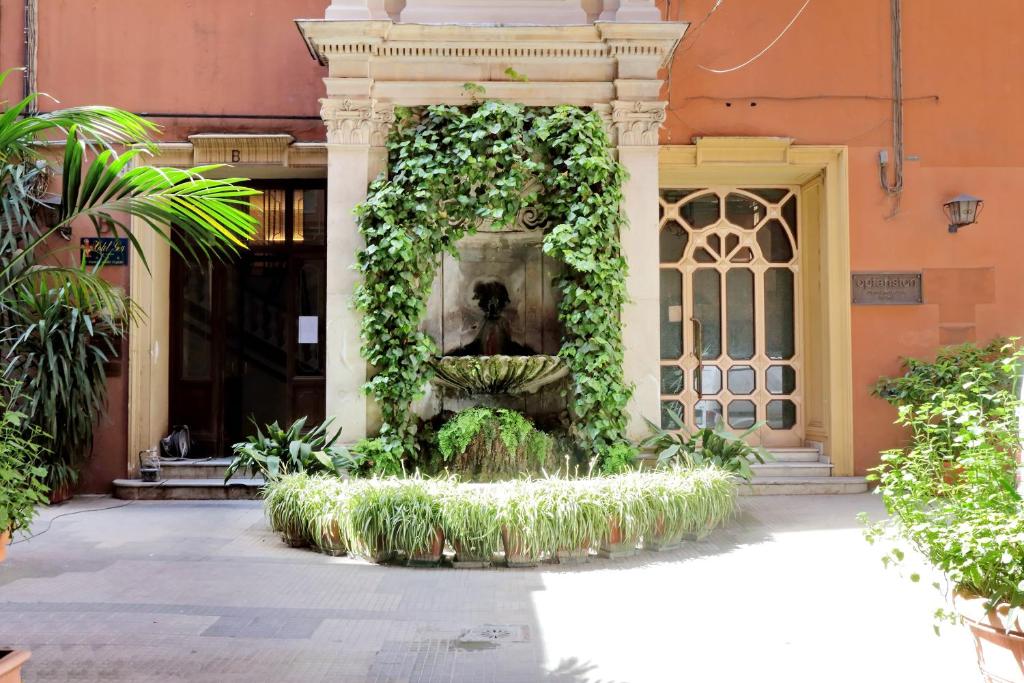 Exterior view, Amaranto Romano in Rome