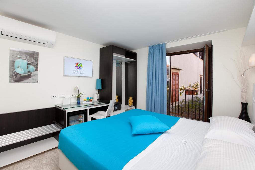 Sorrento Flats photo