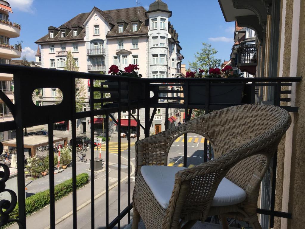 Central Bright & Cozy Apartments photo