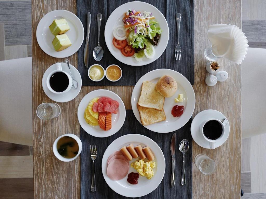 อาหารและเครื่องดื่ม