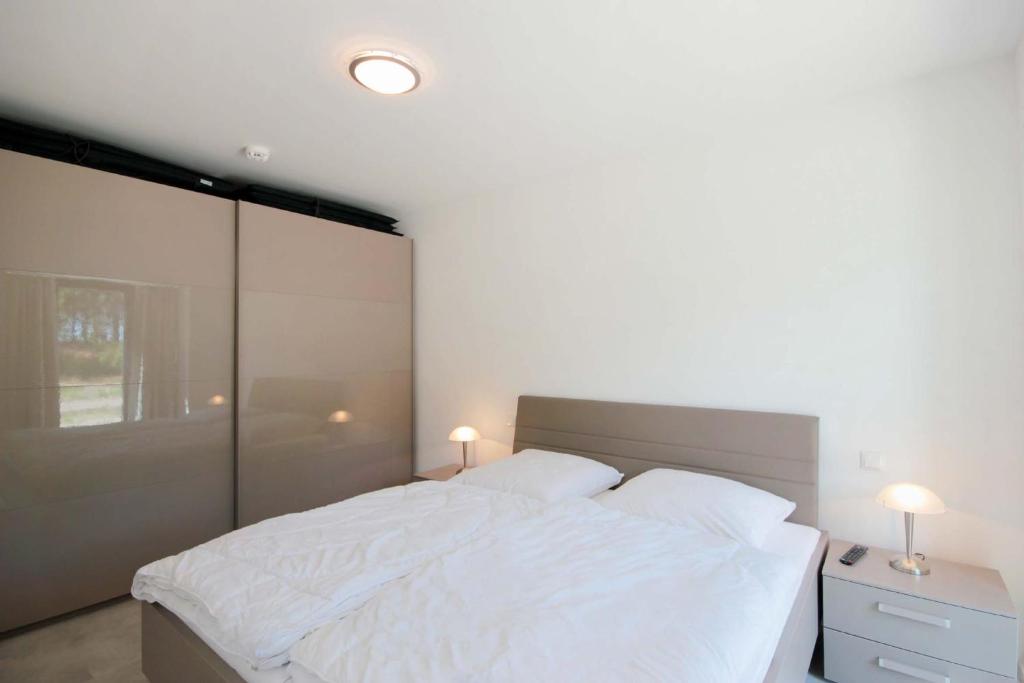 One-Bedroom Apartment - 110RB4