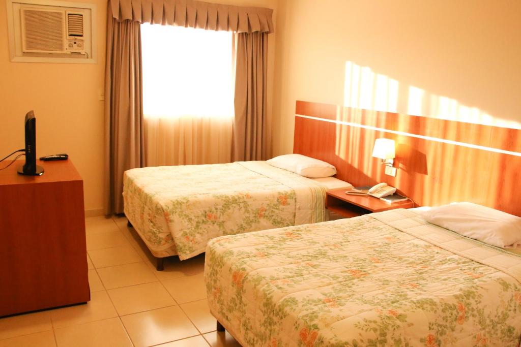 Olimpo Hotel & Suites - 5