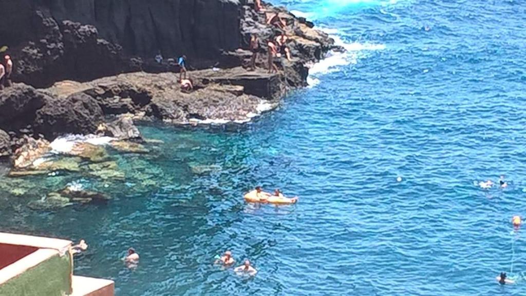 CALETA LOS ROQUES photo