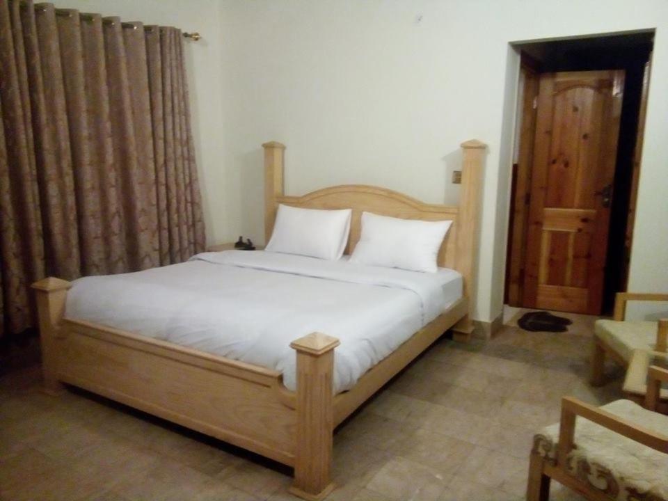 Trout Lodges photo