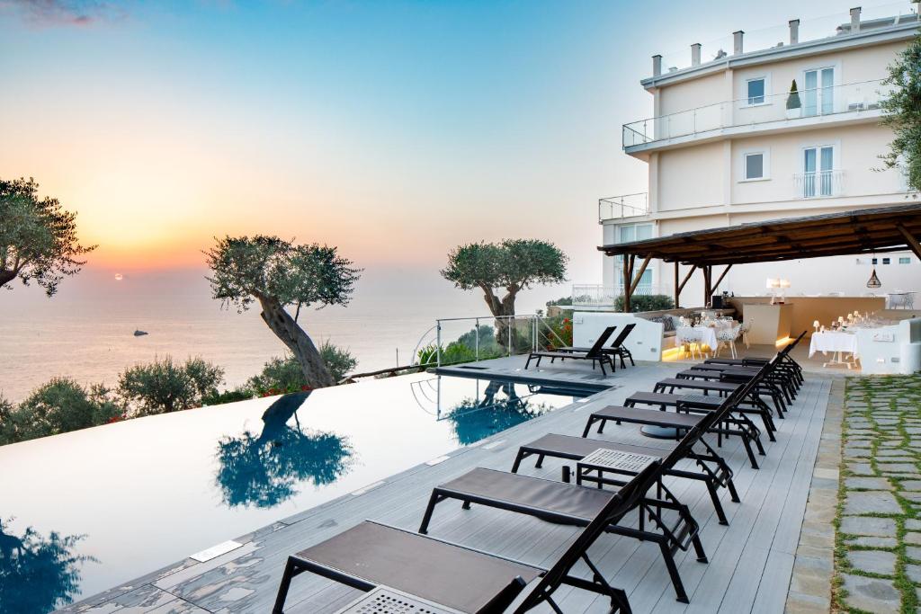 Villa Fiorella Art Hotel — Hotel in Massa Lubrense