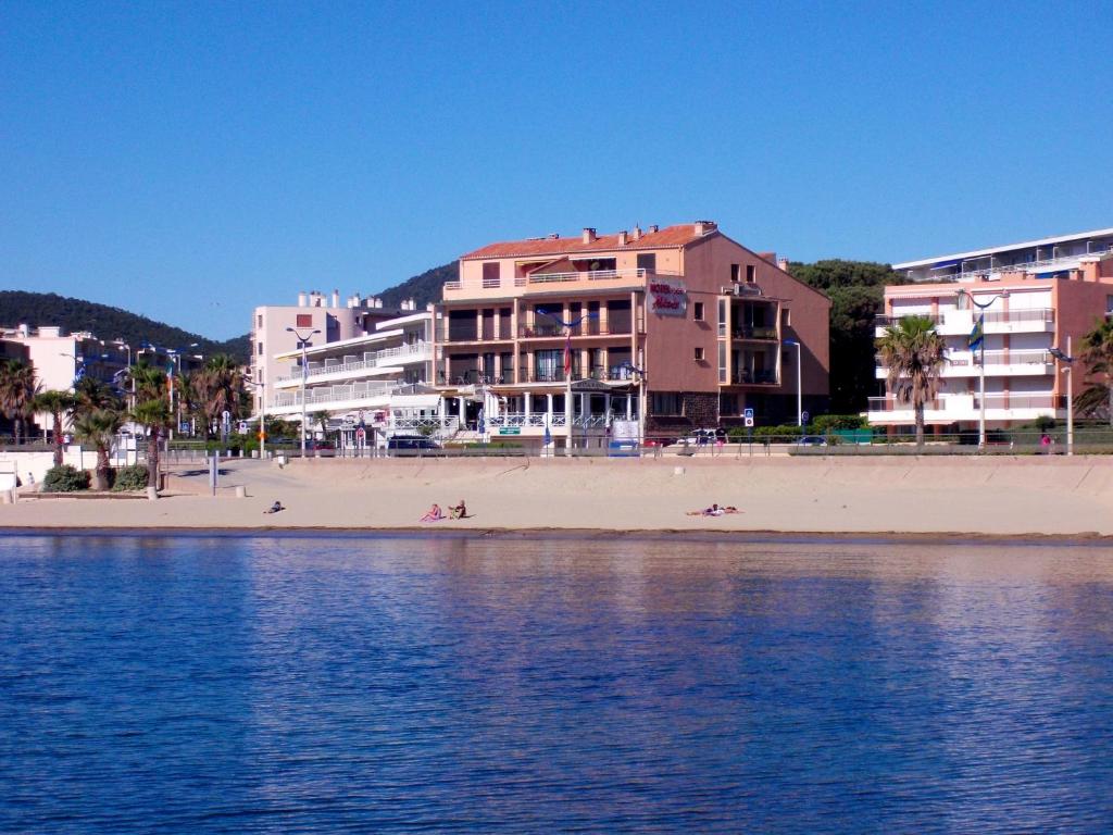 Hotel Les Alizes photo