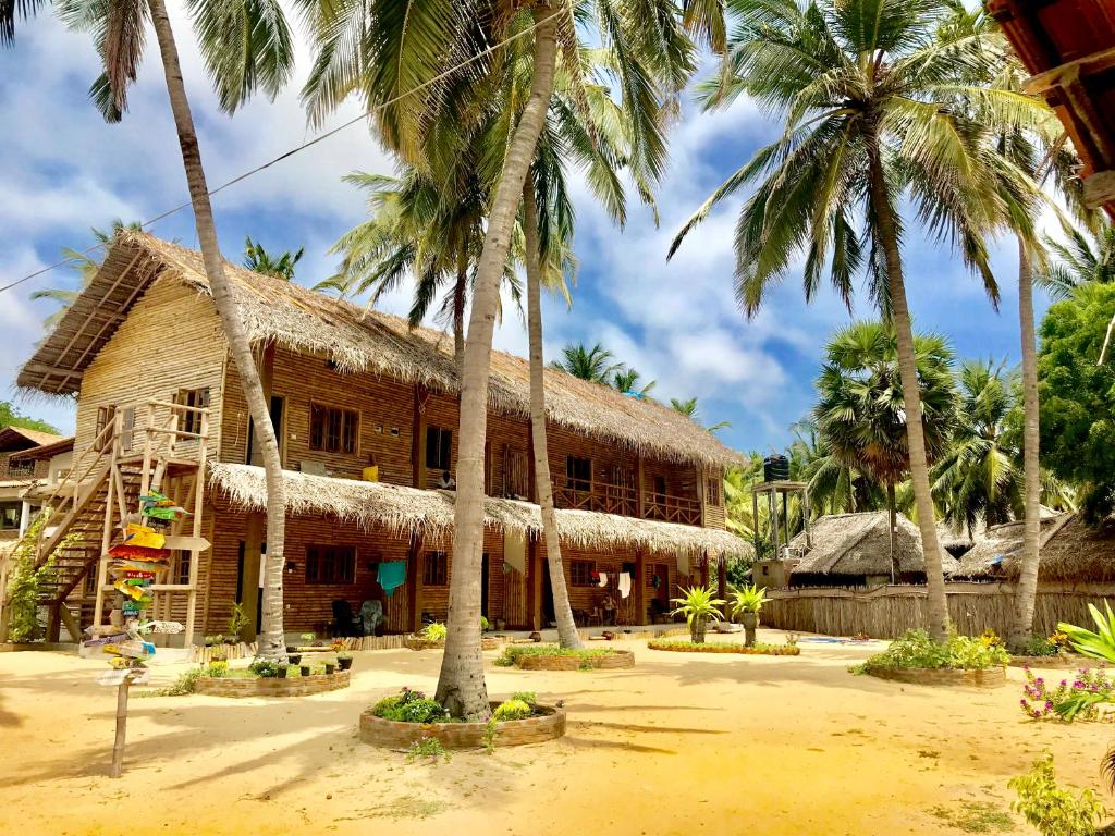 Surfpoint Sri Lanka Kite Village photo