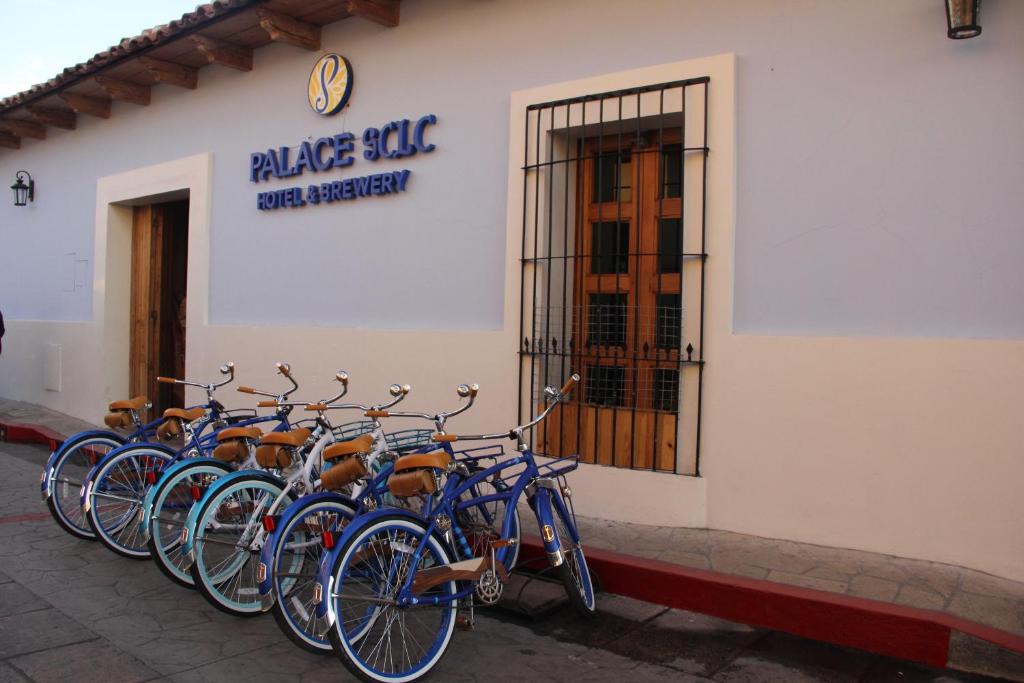 Hotel Palace Inn SCLC — Hotel in San Cristobal De Las Casas