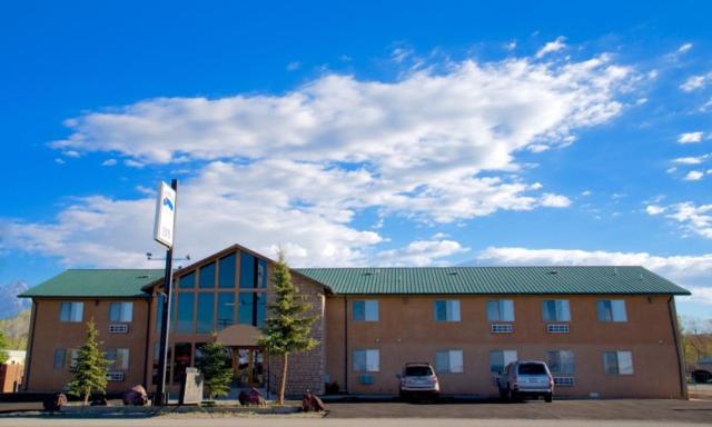 Mountain View Motor Inn photo