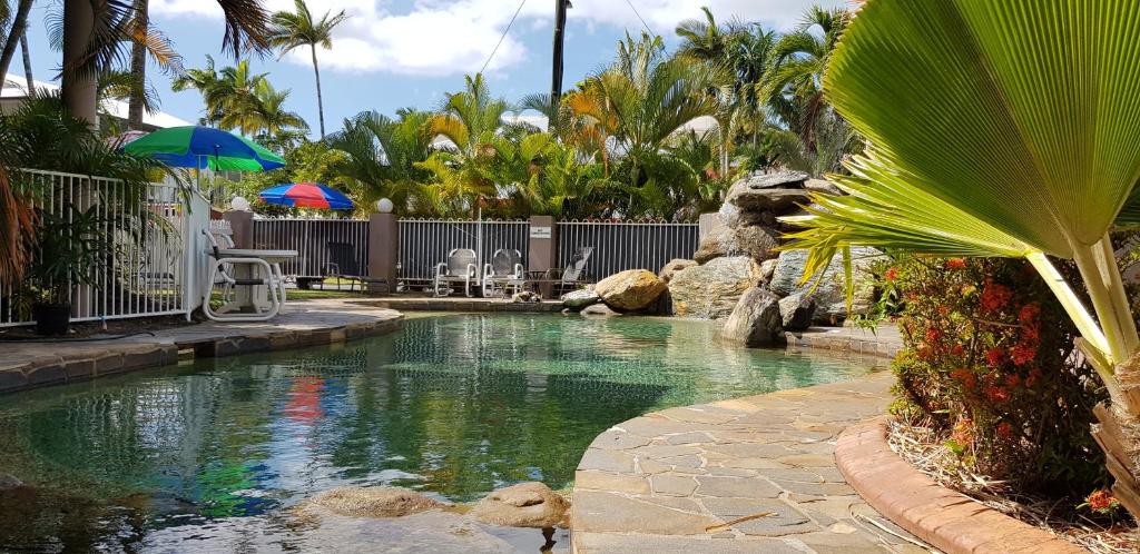 Reef Palms Motel Apartments