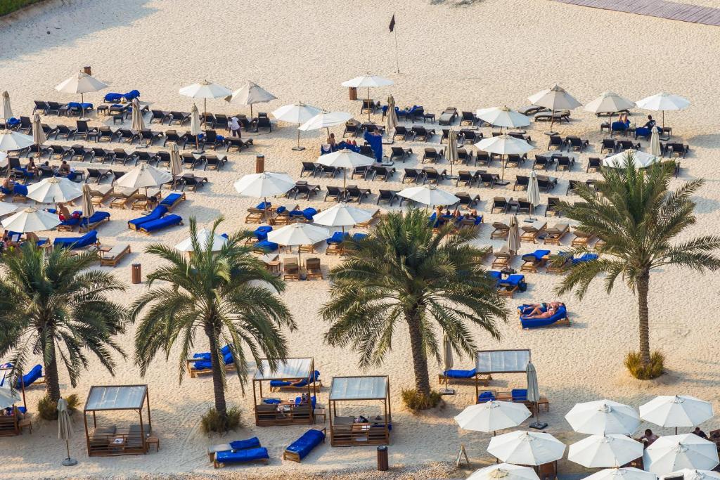 Lovely 2BR with Assistant Room in Al Bateen Residences JBR photo