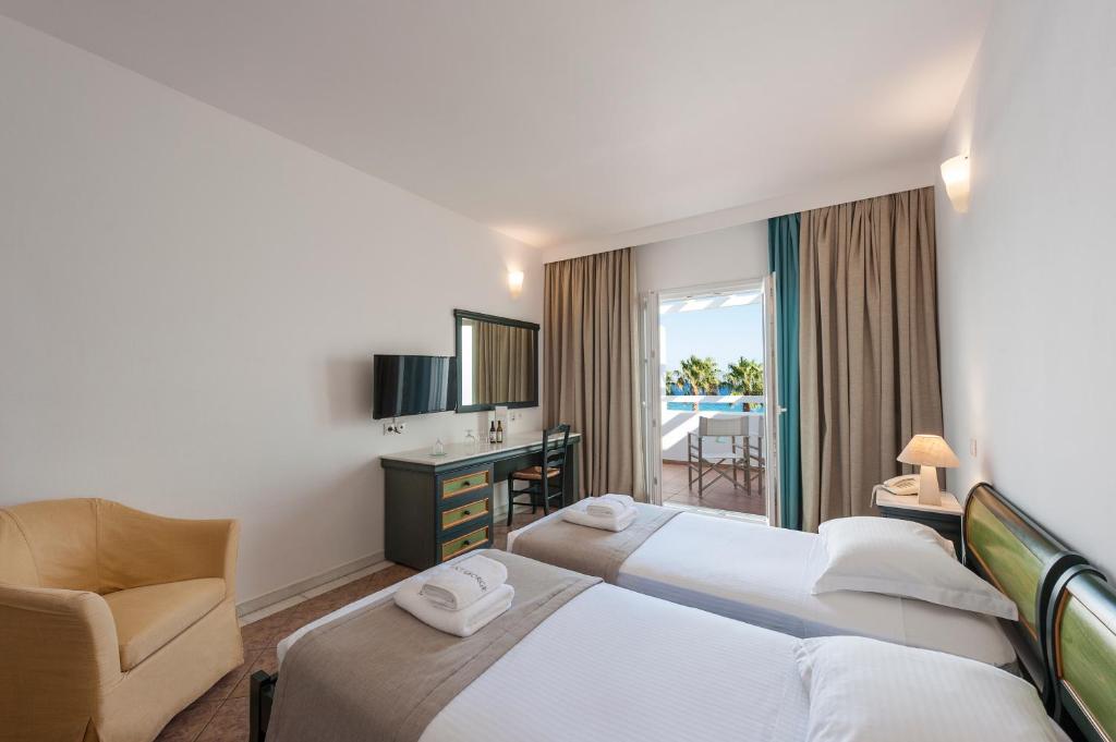Saint George Hotel photo