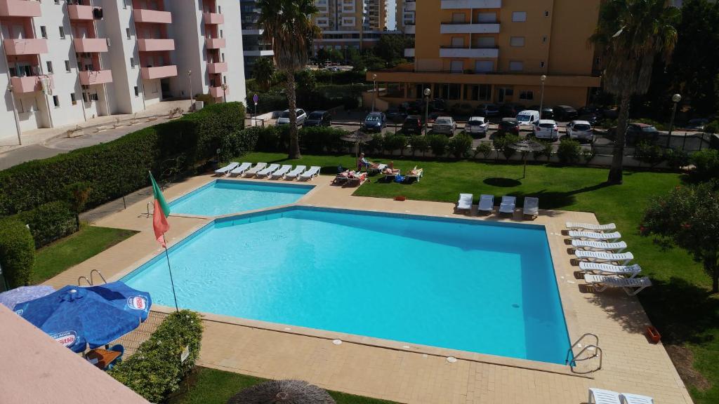 Castelos da Rocha — Swimming pool in Portimão, Faro
