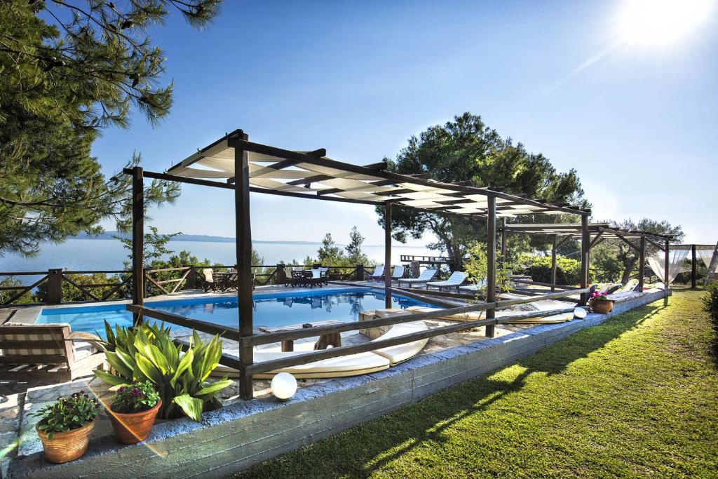 Heos Accommodation — Hotel in Chalkidiki