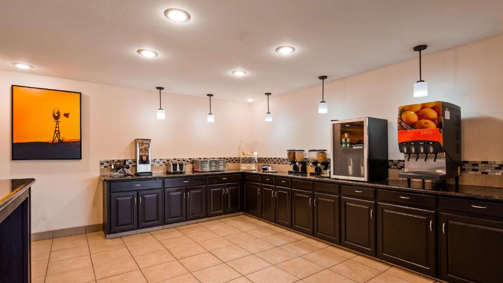 Best Western Inn Of Kilgore Photo 28