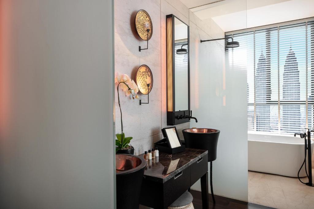 The RuMa Hotel and Residences