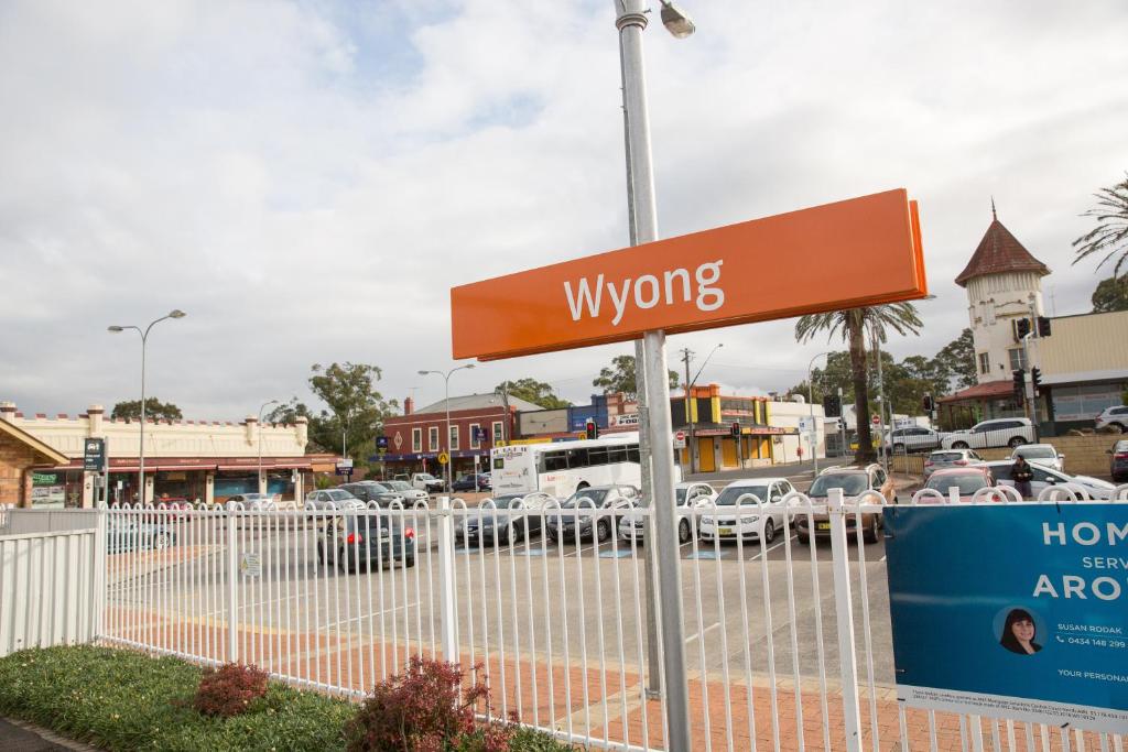 Royal Hotel Wyong photo