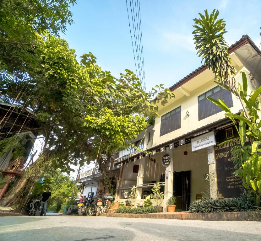 Exterior view, Y Not Laos Hostel in Luang Prabang