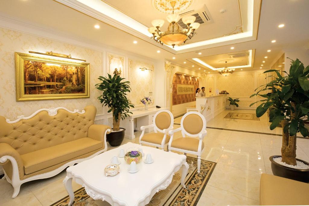 Hùng Mạnh Plaza Hotel Hung Manh Plaza Hotel