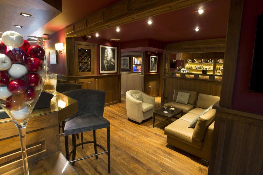 Best Western Plus Cannes Riviera & Spa Photo 17