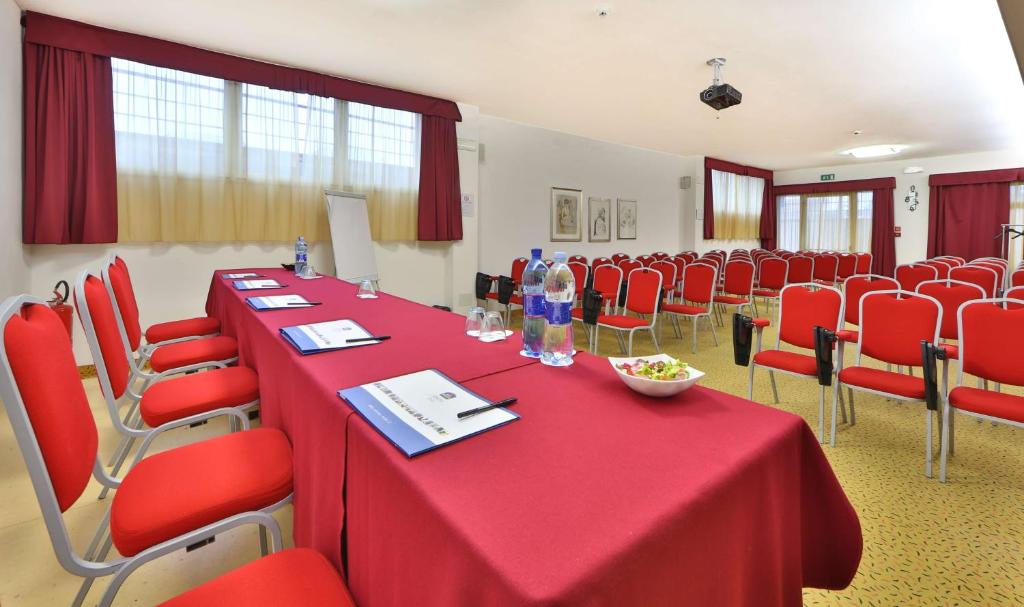 Best Western Cesena Hotel Photo 20