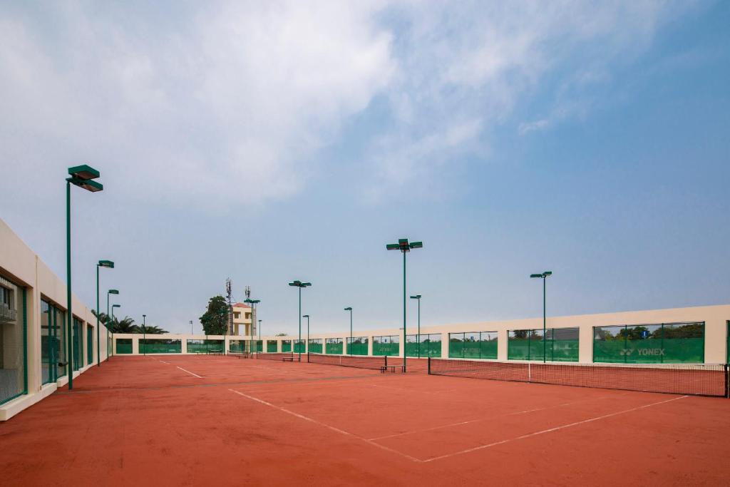 Tennis court