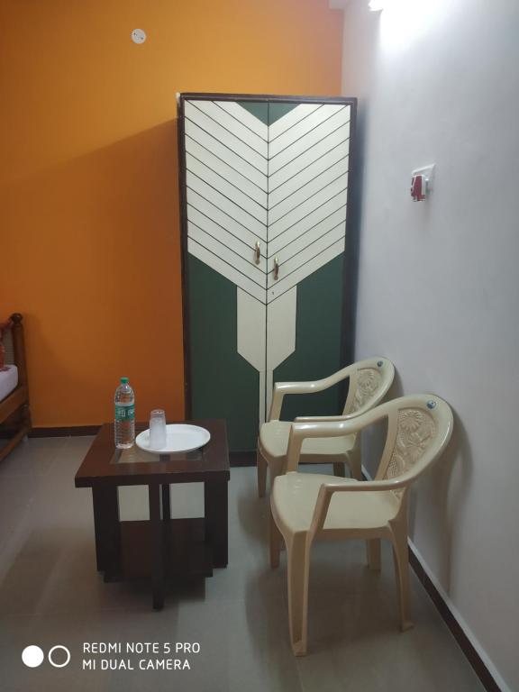 Nakshatraa Guest House photo