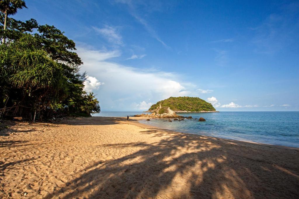 Nearby attraction, Ya Nui Resort in Phuket