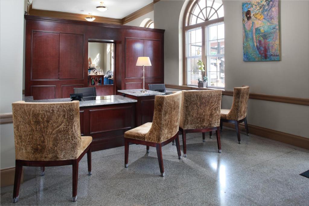 The Bolling Wilson Hotel, Ascend Hotel Collection photo