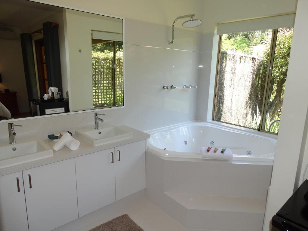 Pinda Lodge photo