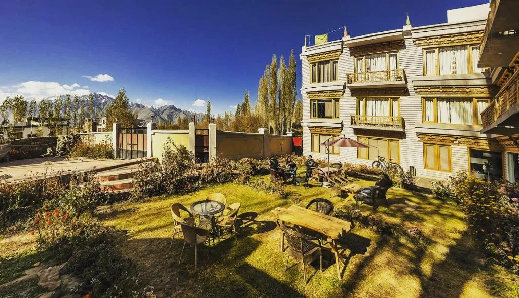 Yarab Tso, hotel v destinaci Léh