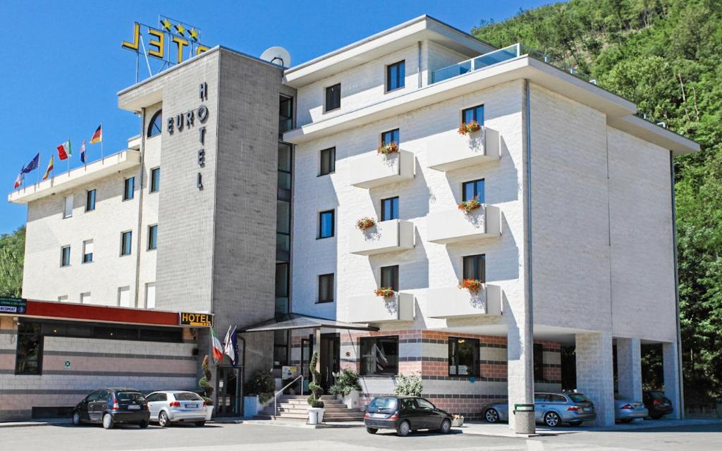 Hotel Euro photo