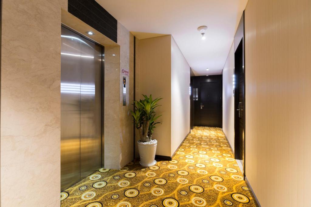 Queen Ann Hotel