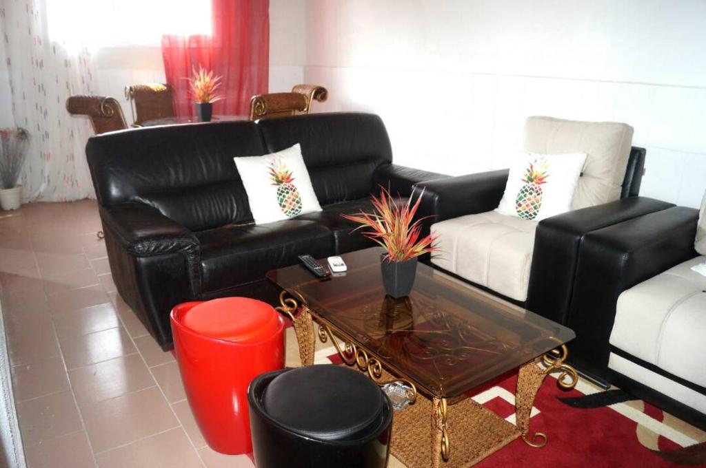 DK Hotel in Douala, Cameroon - reviews, prices | Planet of Hotels